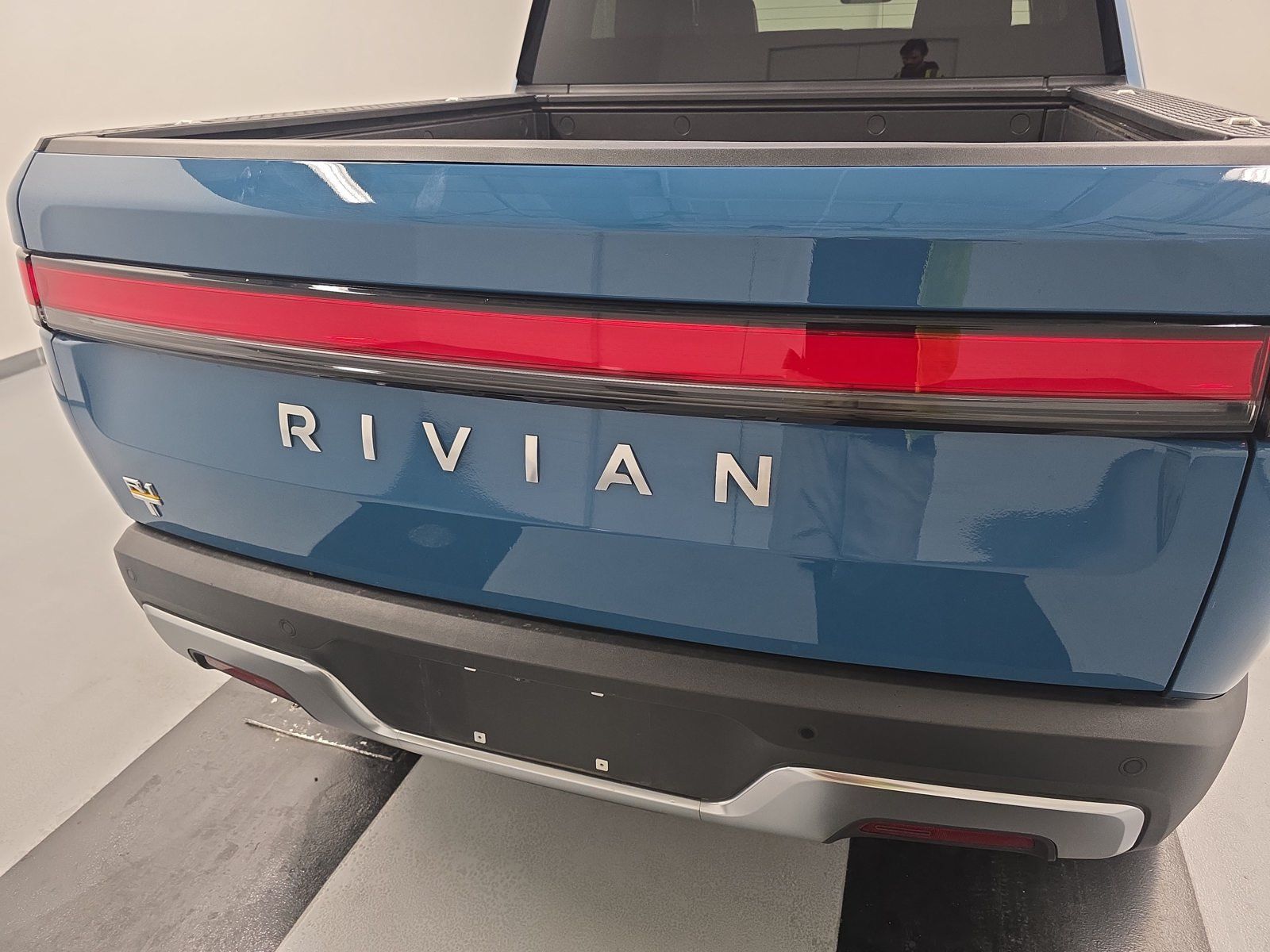 Used 2022 Rivian R1T Launch Edition AWD/4WD image 36