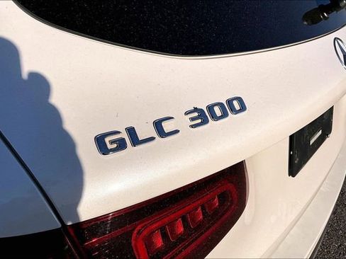 Used 2021 Mercedes-Benz GLC 300 4MATIC image 8