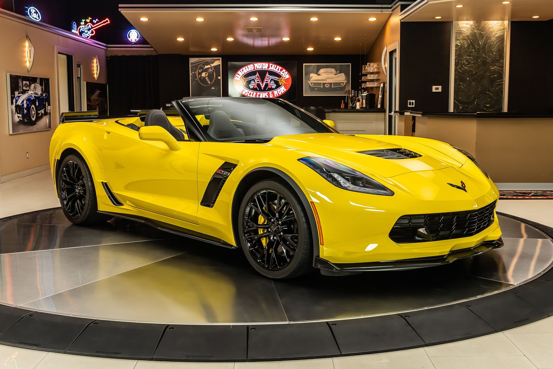 Used 2017 Chevrolet Corvette Z06 RWD image 10