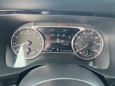 Used 2024 Nissan Pathfinder SL image 60