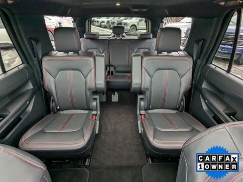 Used 2022 Ford Expedition Max Limited image 18