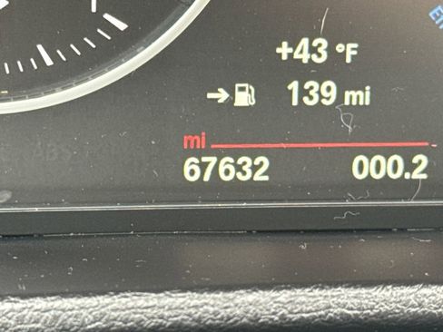 Used 2017 BMW X1 xDrive28i image 19