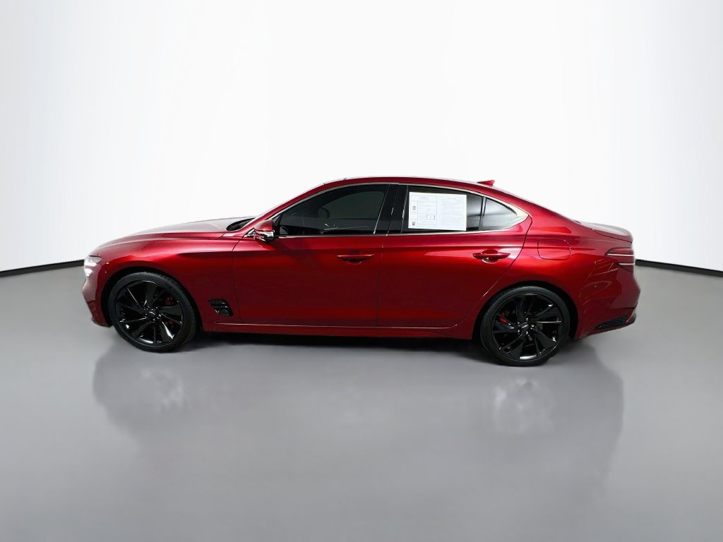 Used 2022 Genesis G70 3.3T RWD image 6