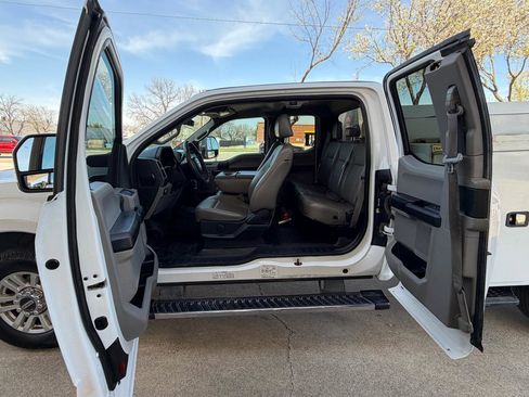 Used 2019 Ford F350 XL w/ STX Appearance Package image 49