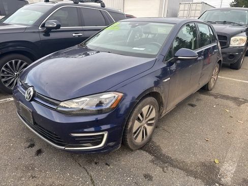 Used 2019 Volkswagen e-Golf SEL Premium image 3