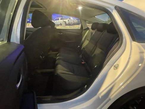 Used 2025 Honda Accord SE image 28