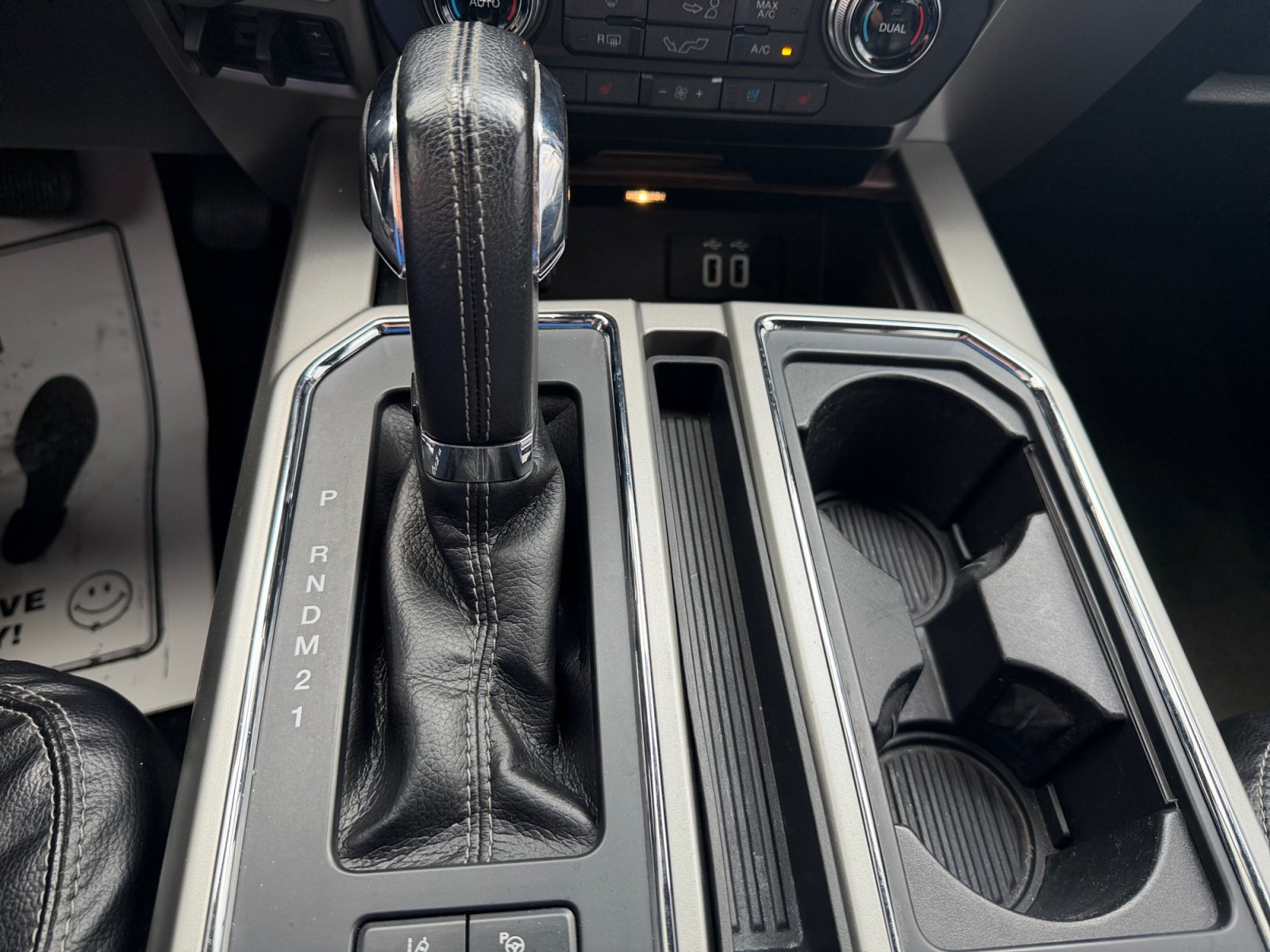 Used 2016 Ford F150 Lariat w/ Equipment Group 502A Luxury AWD/4WD image 28