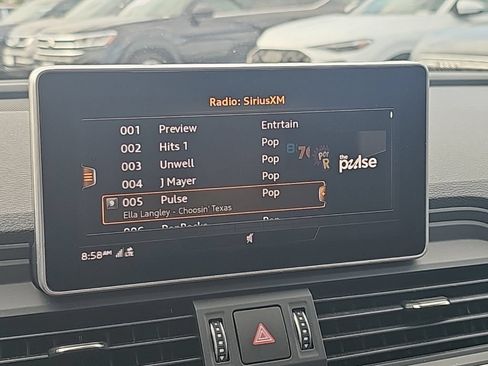 Used 2018 Audi Q5 Prestige w/ Prestige Package AWD/4WD image 6