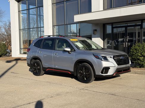 Used 2022 Subaru Forester Sport image 2