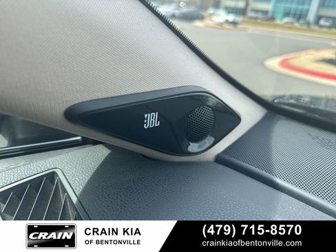 Used 2019 Toyota Avalon Limited image 58