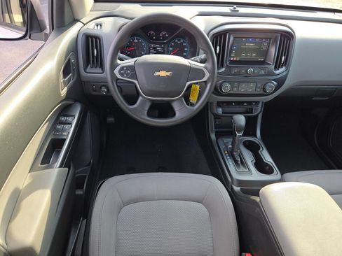 Used 2022 Chevrolet Colorado W/T w/ WT Convenience Package AWD/4WD image 22