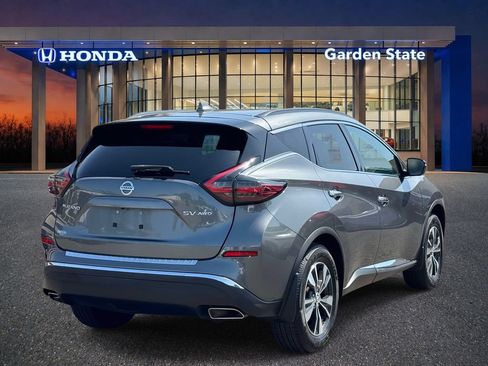 Used 2019 Nissan Murano SV AWD/4WD image 3