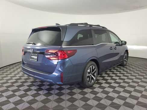 New 2026 Honda Odyssey EX-L image 4