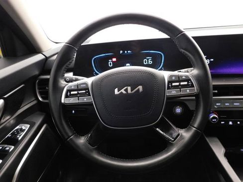 Used 2024 Kia Telluride LX image 25