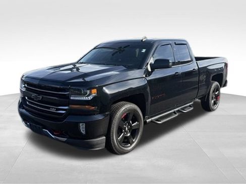 Certified 2018 Chevrolet Silverado 1500 LT w/ Redline Edition AWD/4WD image 7