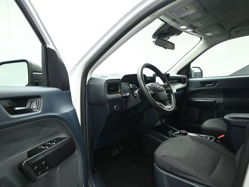 Certified 2022 Ford Maverick XL image 9