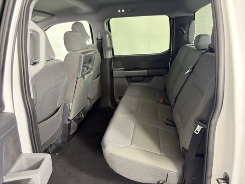 Used 2025 Ford F150 XLT w/ Equipment Group 301A Standard image 7