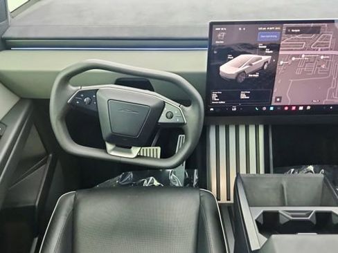 Used 2024 Tesla Cybertruck Cyberbeast image 31