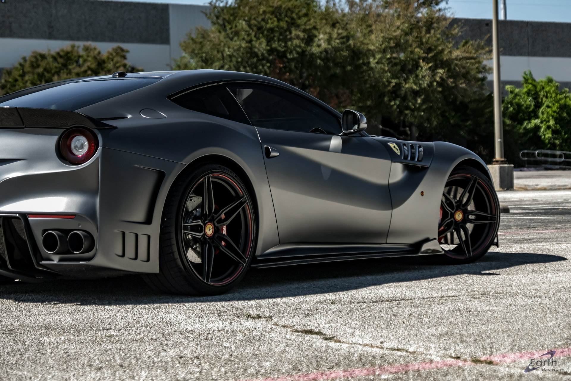 Used 2014 Ferrari F12 Berlinetta RWD image 26