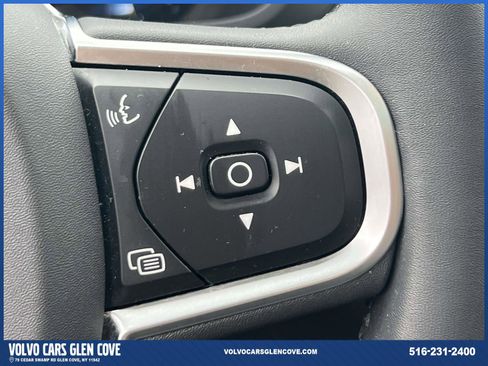 Used 2024 Volvo XC60 B5 Core w/ Protection Package Premier image 21