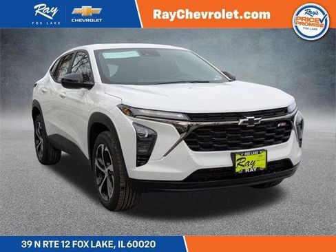 New 2026 Chevrolet Trax RS w/ Sunroof Package image 1