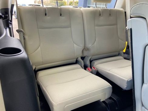 Used 2021 Lexus GX 460 Premium w/ Premium Package image 34