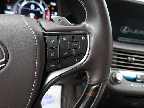 Used 2018 Lexus LS 500 AWD w/ Interior Upgrade Package image 34