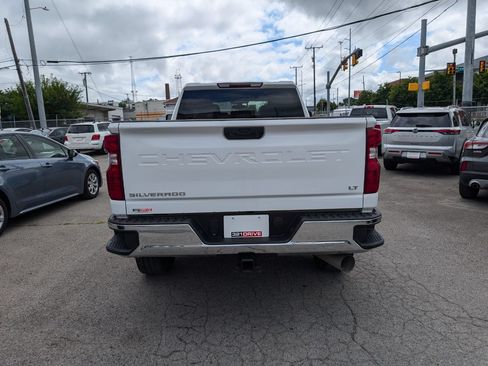 Used 2022 Chevrolet Silverado 2500 LT w/ Convenience Package AWD/4WD image 7