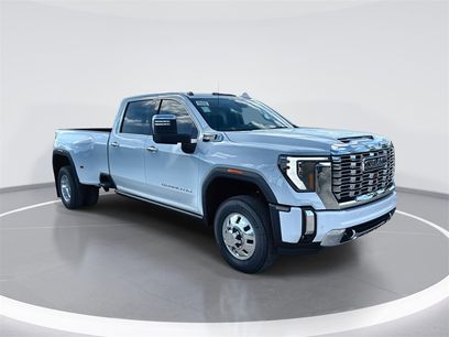 New 2026 GMC Sierra 3500 Denali w/ Denali Reserve Package