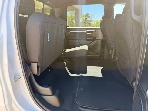 New 2026 RAM 1500 4x4 Crew Cab image 15