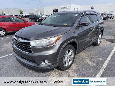 Used 2014 Toyota Highlander Limited Platinum image 1