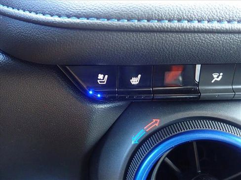 Used 2024 Chevrolet Blazer RS w/ Enhanced Convenience Package image 21