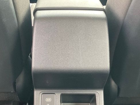 Used 2025 Kia K4 FWD image 10