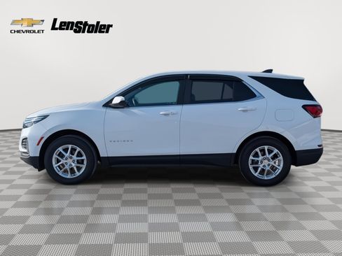 Used 2022 Chevrolet Equinox LT AWD/4WD image 2