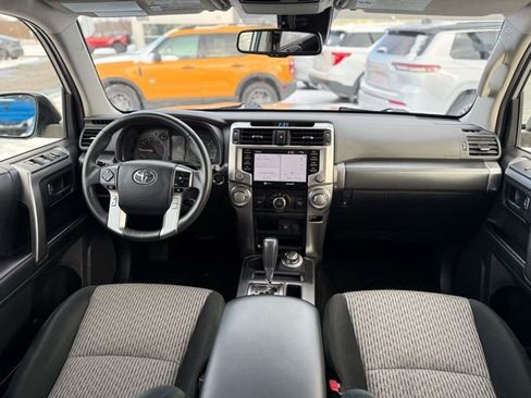 Used 2024 Toyota 4Runner SR5 image 3