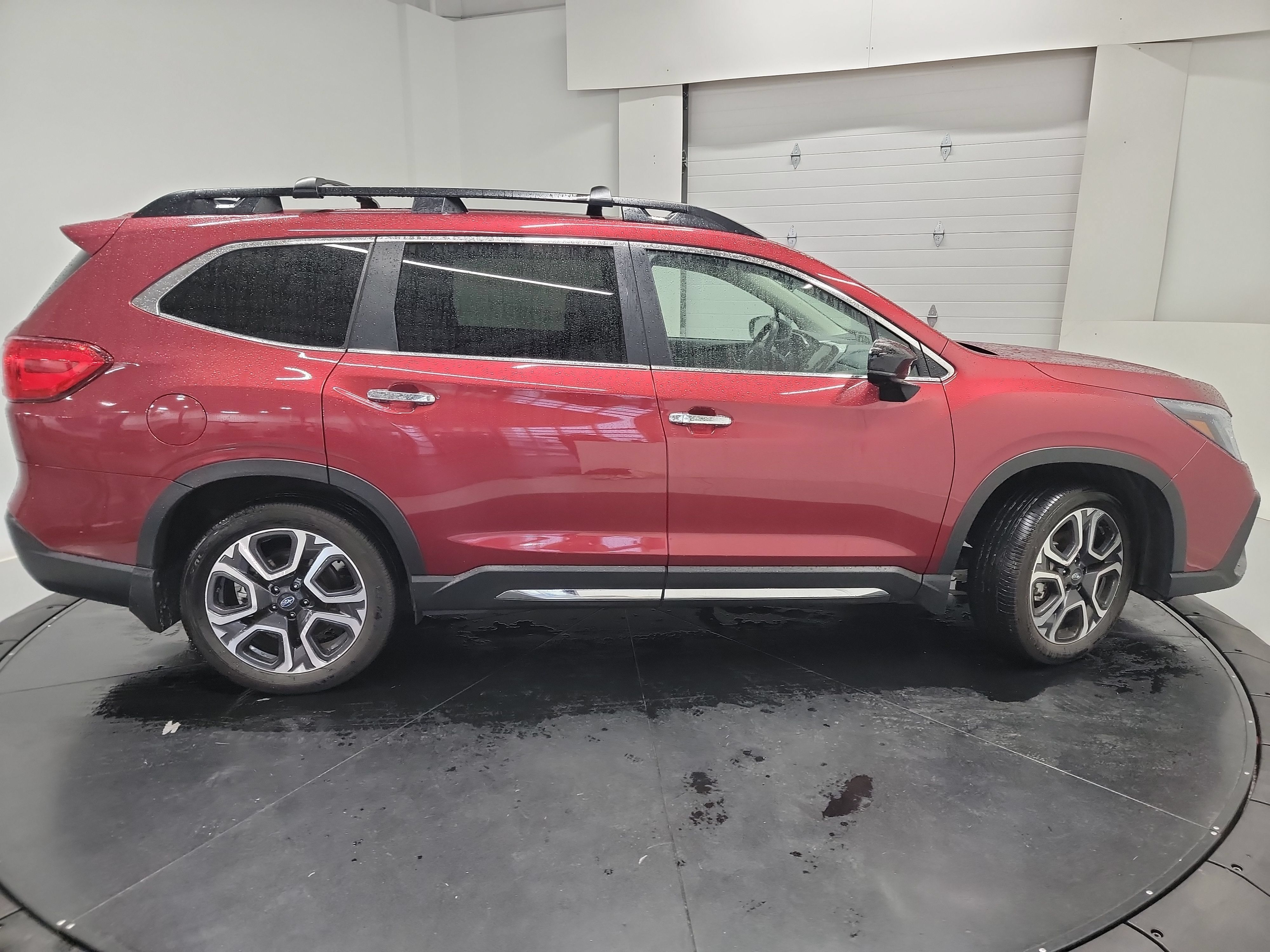 Used 2025 Subaru Ascent Touring w/ Popular Package #1 AWD/4WD image 11