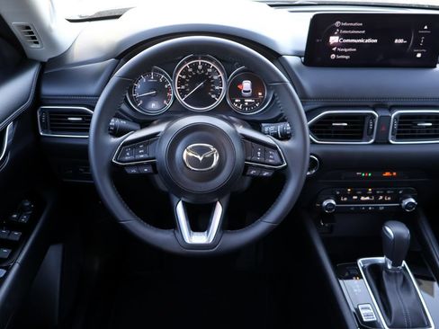 Used 2025 MAZDA CX-5 AWD 2.5 S w/ Preferred Package image 4