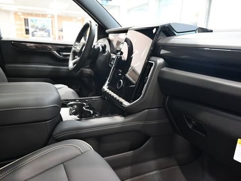 New 2026 GMC Yukon XL Elevation w/ Elevation Premium Package AWD/4WD image 14
