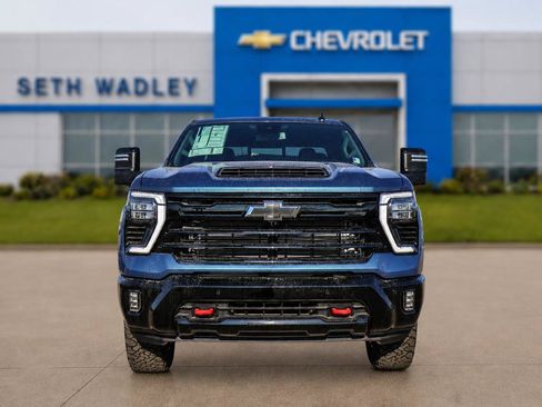 New 2026 Chevrolet Silverado 2500 LT w/ Trail Boss Package AWD/4WD image 2