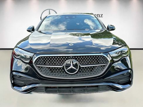 Certified 2025 Mercedes-Benz E 450 4MATIC Sedan image 2