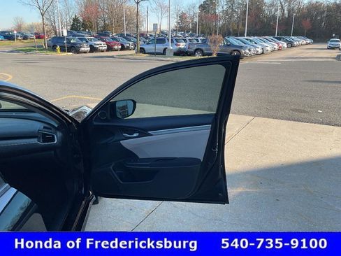 Certified 2017 Honda Civic EX image 20