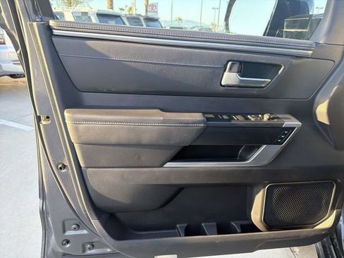 Used 2023 Toyota Tundra Platinum AWD/4WD image 9