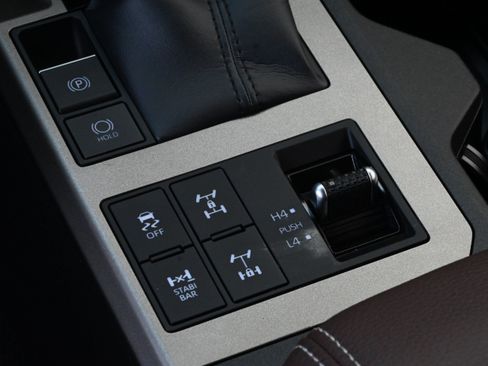 Used 2026 Toyota Land Cruiser w/ Premium Package AWD/4WD image 22