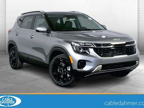 New 2026 Kia Seltos EX AWD/4WD image 1