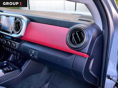 Certified 2023 Toyota Tacoma SR5 AWD/4WD image 19