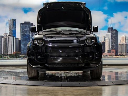 New 2026 Land Rover Defender 130 V8 image 4