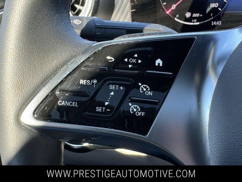 Used 2025 Mercedes-Benz CLA 250 4MATIC image 33