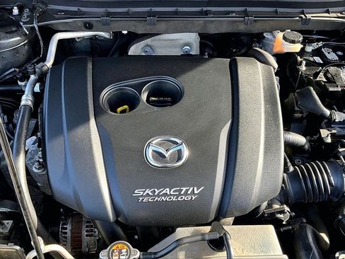 Used 2019 MAZDA CX-5 Touring image 9