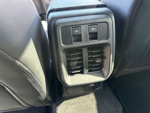 Used 2025 Ford Bronco Outer Banks AWD/4WD image 14