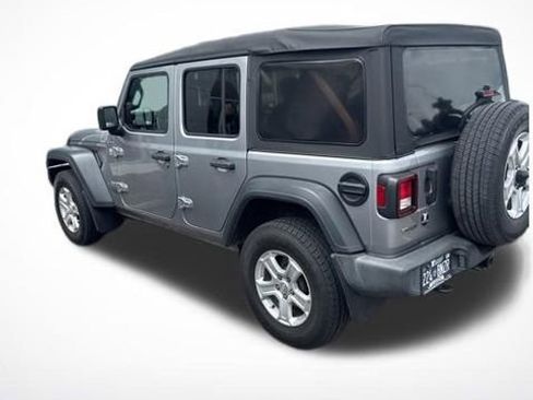 Used 2021 Jeep Wrangler Unlimited Sport AWD/4WD image 14